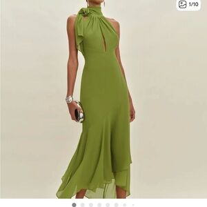 ISO Reformation Mela Dress Size 4